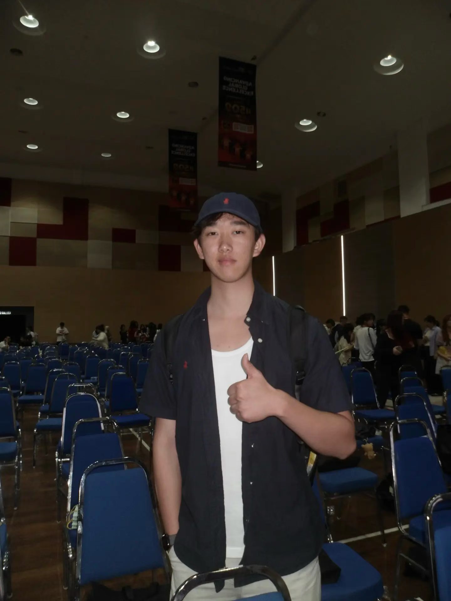 罗璟宇